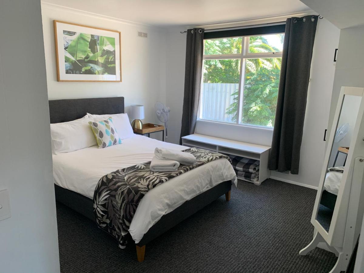 Kings Avenue Motel Saint Arnaud Esterno foto