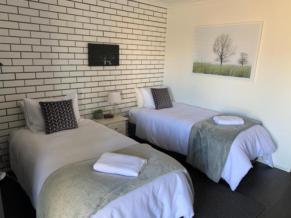 Kings Avenue Motel Saint Arnaud Esterno foto